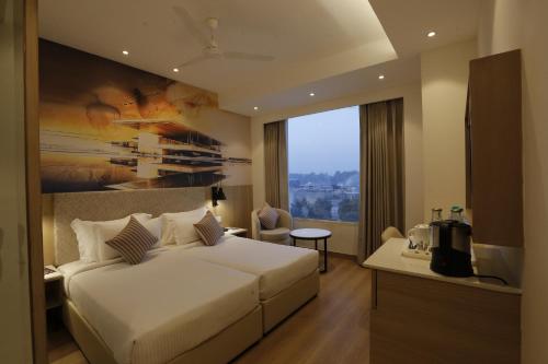 Deluxe Twin Room image 5