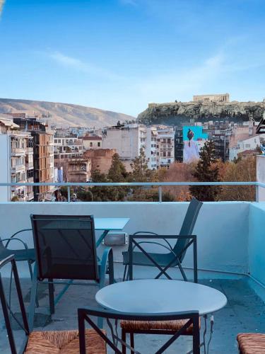 Calliope Suite 4 with Acropolis rooftop access, Афины (фото 6)