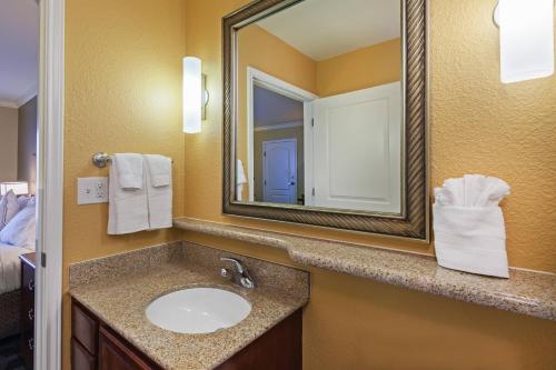 TownePlace Suites by Marriott Odessa - image 12