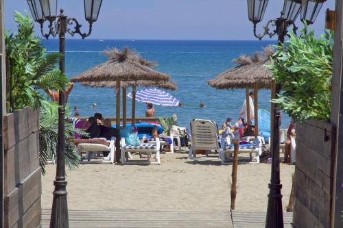 Lagrange Grand Bleu Vacances – Résidence Les Pierres de Jade - image 6