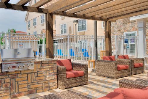 TownePlace Suites by Marriott Las Cruces - image 6