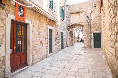  Apartment Aldo in Omiš