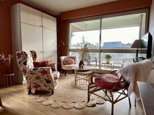Studio 2 pers, balcon, parking, Cucq (foto 4)