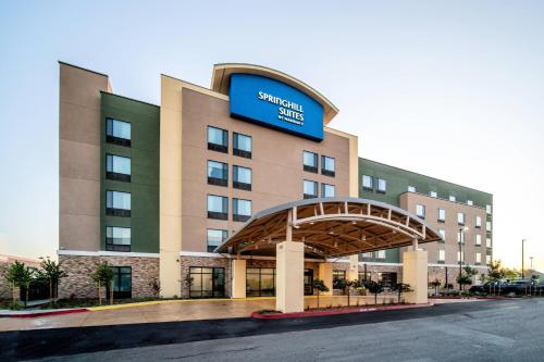SpringHill Suites by Marriott Oakland Airport, Окленд
