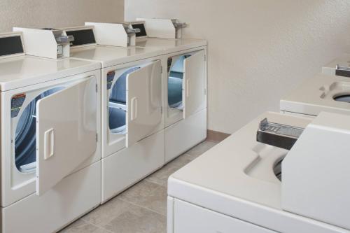 TownePlace Suites by Marriott Findlay - image 6