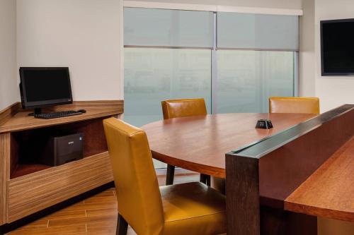 TownePlace Suites by Marriott Titusville Kennedy Space Center - image 9