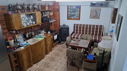Modern and Old LODGE · Sofia