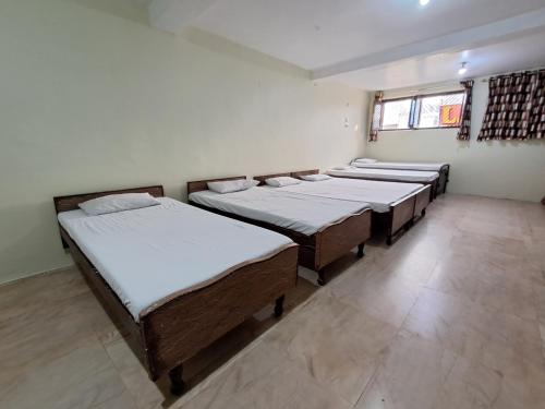 1 twin bed