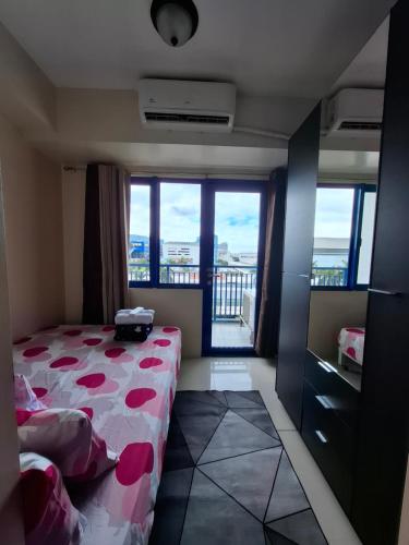 King of kings at SEA RESIDENCES, Manila
