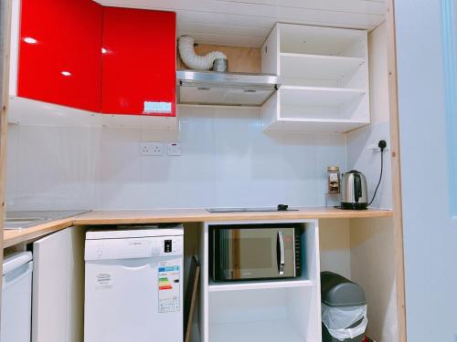 The Comfy Lofty Studio - R9, Liverpool (photo 7)