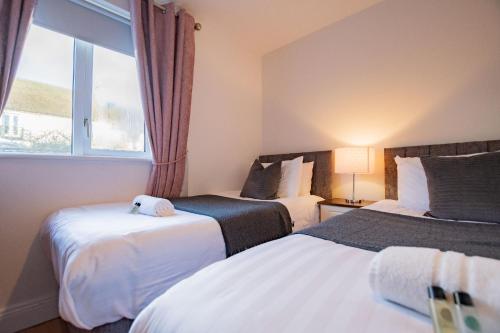 Two-Bedroom Family Apartment image 9