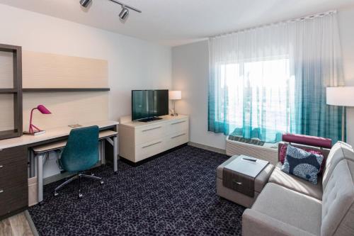 Sleeps 3