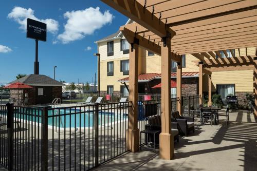 Swimming pool, TownePlace Suites by Marriott Panama City in Panama City Center