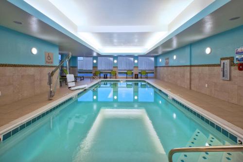 สระว่ายน้ำ, SpringHill Suites by Marriott St. Joseph Benton Harbor in เบนตันฮาร์เบอร์ (MI)
