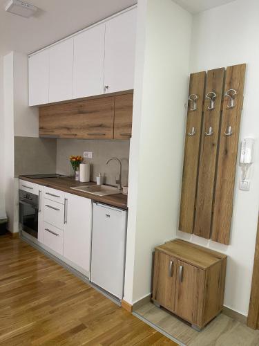 مطبخ, Zlatiborski kutak in Rasadnik