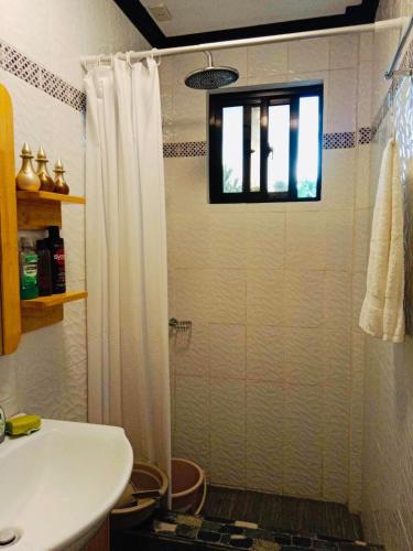 Shower, B&N Building Rental in Hinigaran