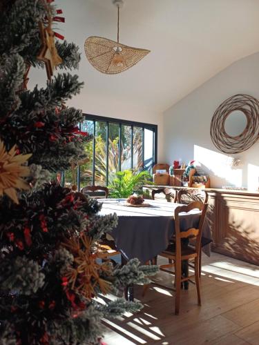 La Longere Bordeaux – Cenac, FL