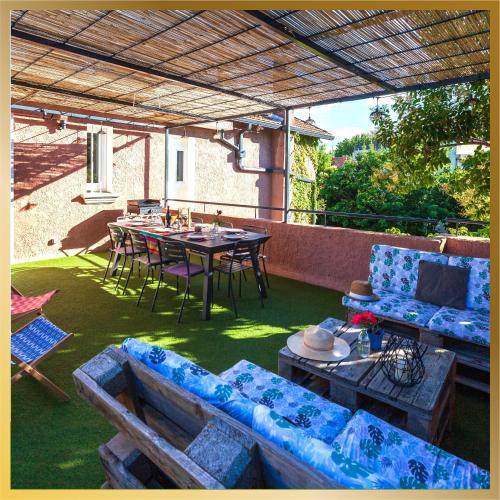 Appartement proche centre - Climatisé avec terrasse - Parking privé gratuit
