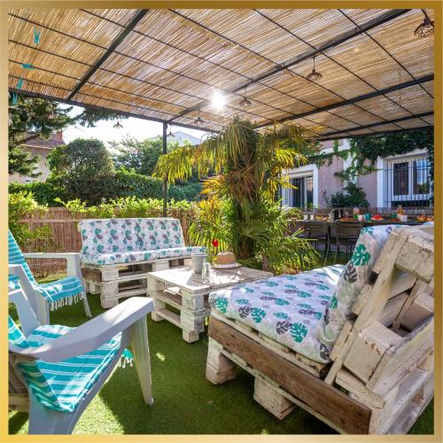 Grand appartement proche centre - Climatisé avec terrasse - Parking privé gratuit