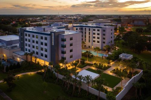 The Celeste Hotel Orlando a Tribute Portfolio Hotel - image 8