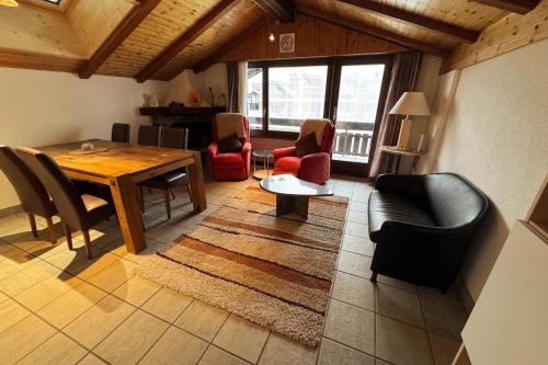 Zentrale Wohnung mit 3 Zimmern, Saas-Fee