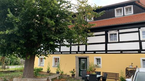 SPREEHOF Göbeln (SPREEHOF Gobeln) in Grossdubrau