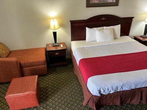 Standard King Room