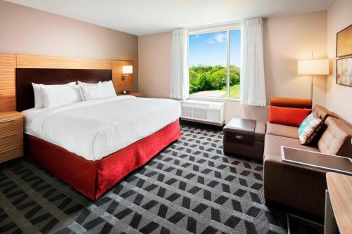 Towneplace Suites By Marriott Louisville Northeast in Louisville, USA