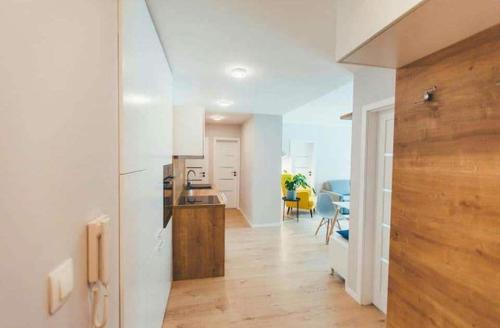 2BR Apartment awarded for Best Renovation & Design, Bratislava (photo 5)