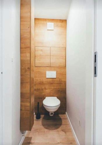 2BR Apartment awarded for Best Renovation & Design, Bratislava (photo 6)