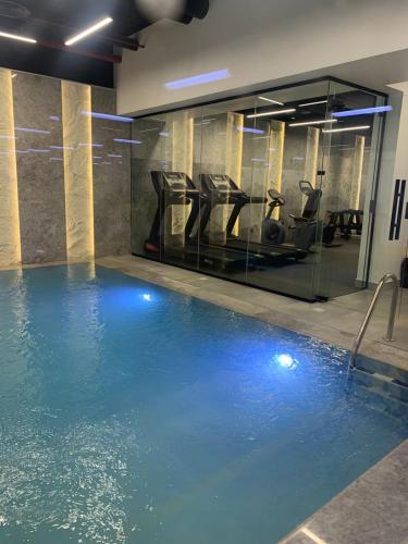 مركز لياقة بدنية, فندق ليـــــورا حي الياسمين in الياسمين