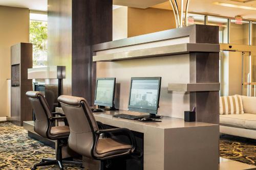 Residence Inn by Marriott Houston Medical Center/NRG Park - image 7
