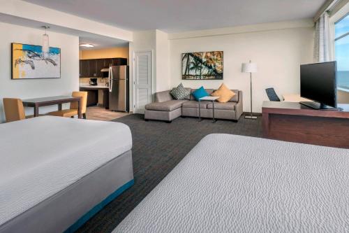 1 queen bed