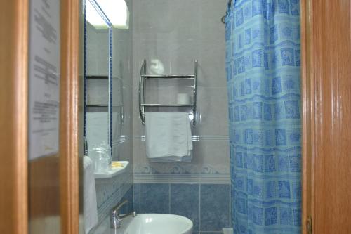 Hostal Al-Qazeres - image 8