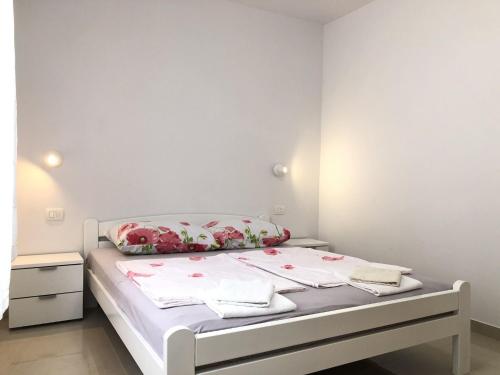 Two-Bedroom Holiday Home image 7