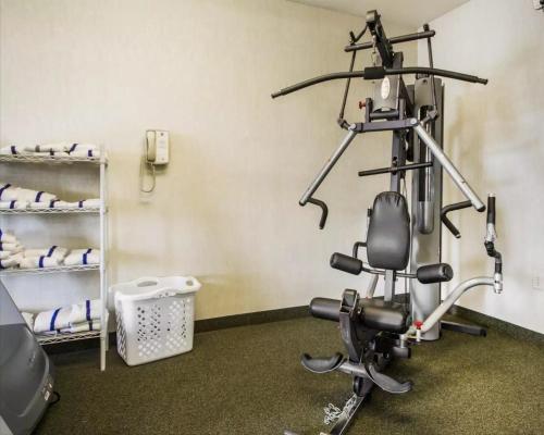 Comfort Inn & Suites DeForest - image 32