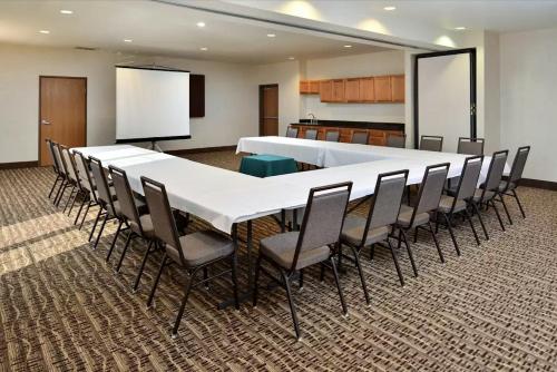 Comfort Inn & Suites DeForest - image 31