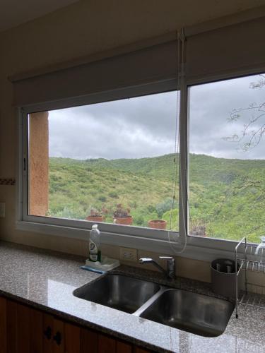 virtuve, Casa de campo frente al río (Casa de campo frente al rio) in La Granja