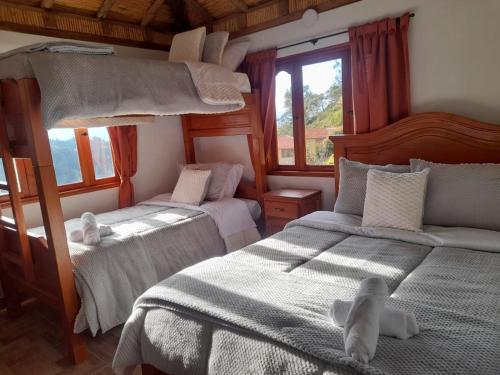 Four-Bedroom House image 10