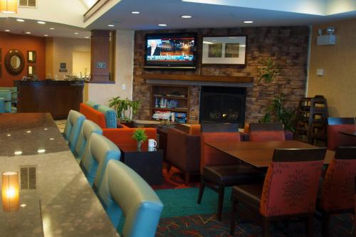 Residence Inn by Marriott Harrisburg Carlisle - 로비