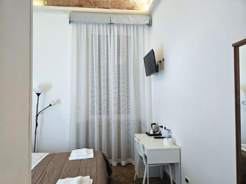 Check in Rome - image 12