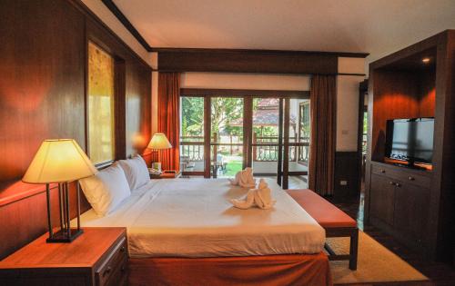 room detail thumbnail 2