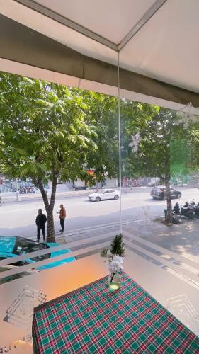 New Century Hotel - image 2