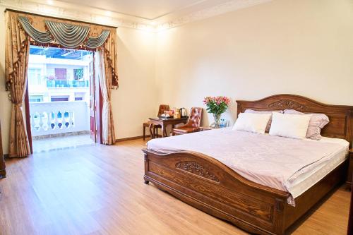 Black Pearl Hotel