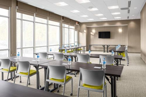 SpringHill Suites by Marriott Savannah Richmond Hill - image 9