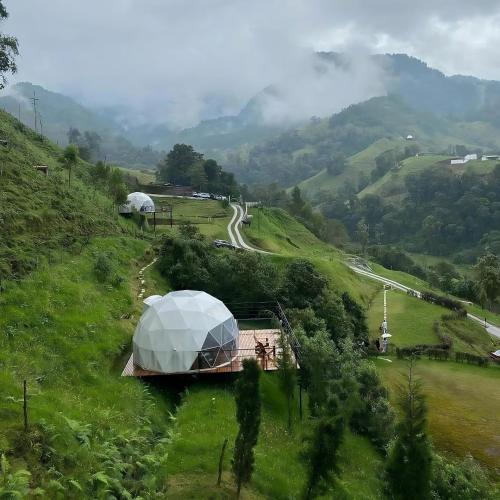 Surrounding environment, Glamping Reserva del Ruiz in Tesorito