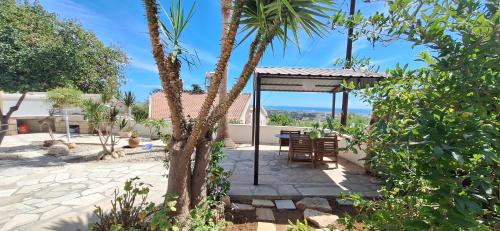 Iekārtas, Lydia's Sea View - 2 bed House in Episkopi (Limassol)
