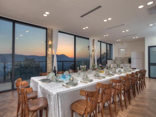Villa Maim Haim Prime Location Old City Tzfat