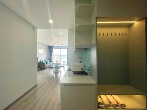 Marina Suites Nha Trang - 2BRs - Luxury Full Option APT - Sea&Mountain View