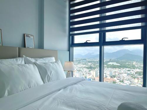 Marina Suites Nha Trang - 2BRs - Luxury Full Option APT - Sea&Mountain View